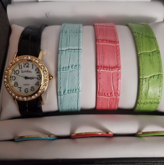 Quaker Factory Quartz Changeable Band Watch